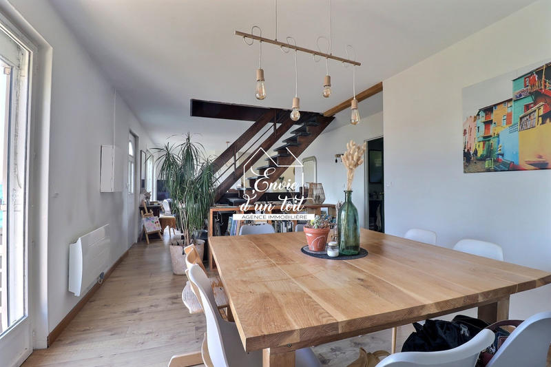 Maison - 108 m² - 4 pièces