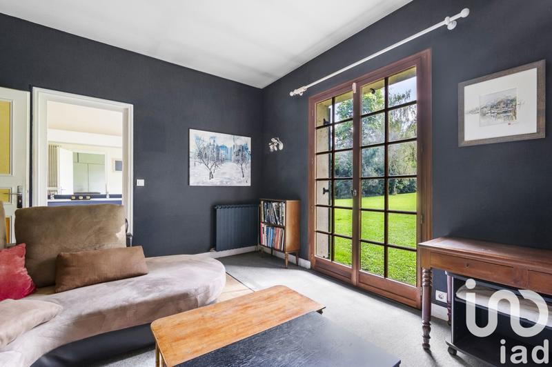 Maison - 277 m² - 10 pièces