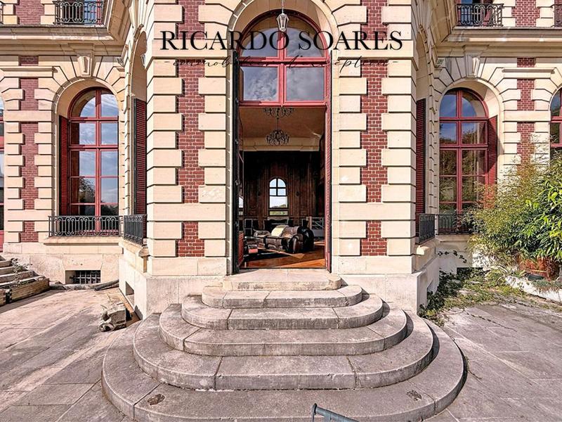 Appartement - 206 m² - 5 pièces