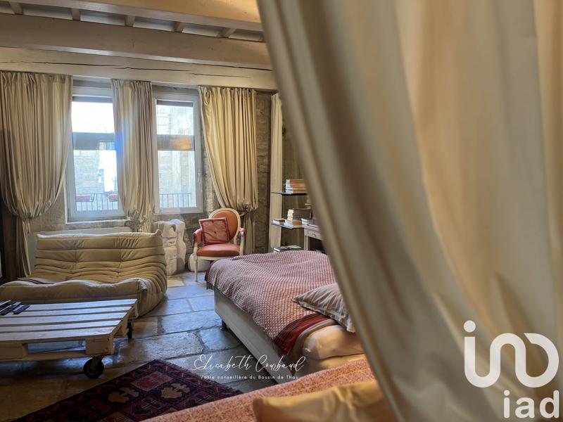 Maison - 200 m² - 8 pièces