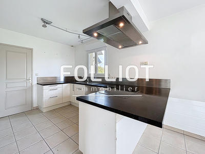 Maison - 76 m² - 4 pièces