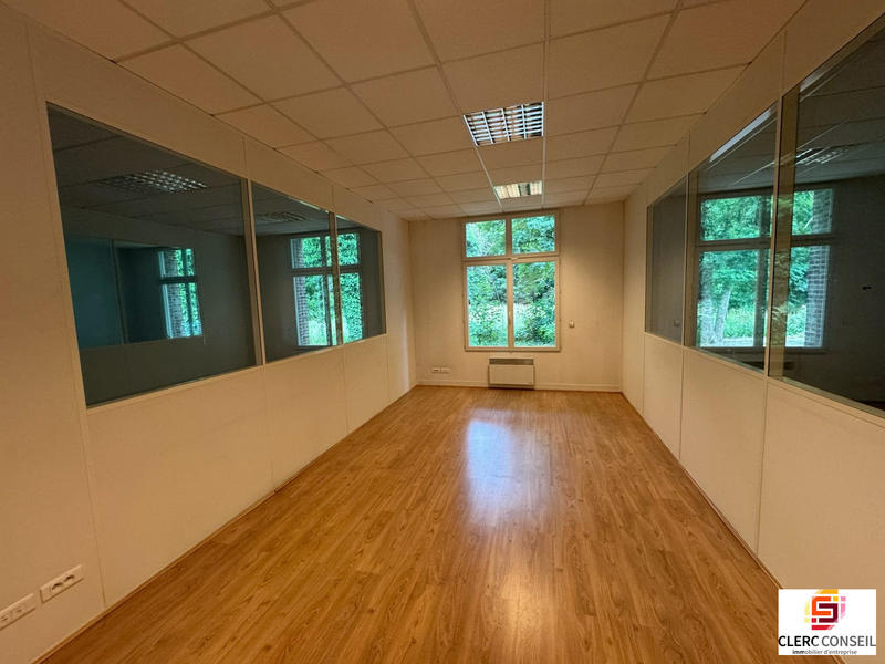 Local d'activités - 435 m²