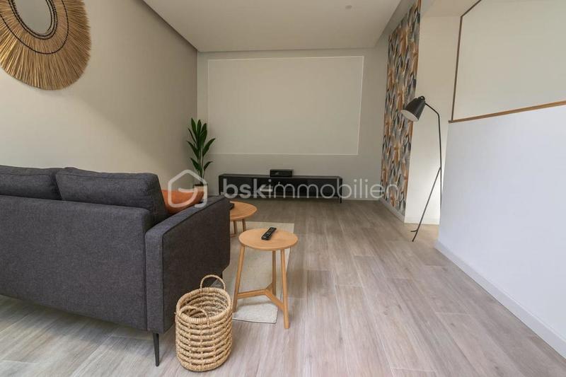 Maison - 157 m² - 6 pièces