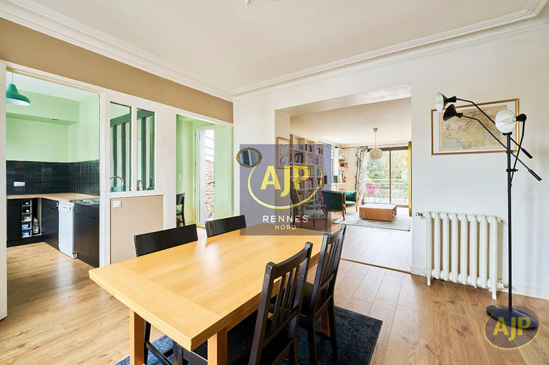 Maison - 130 m² - 5 pièces