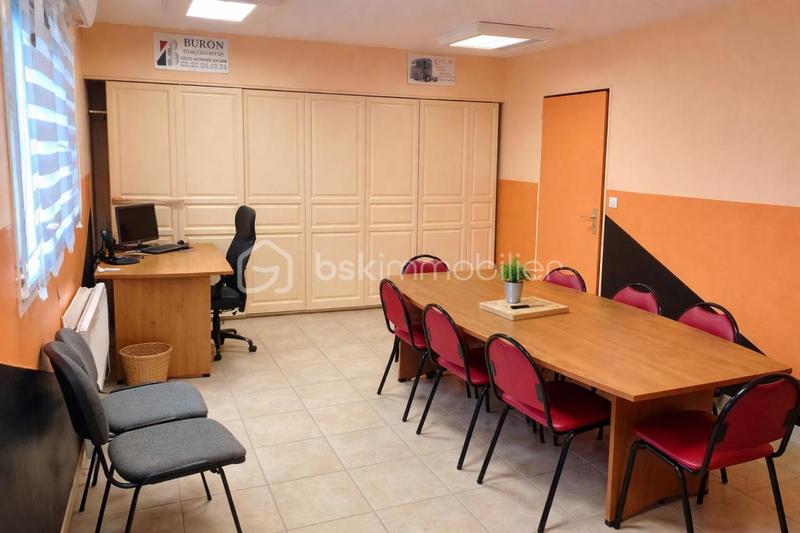 Bureau - 30 m² - 2 pièces