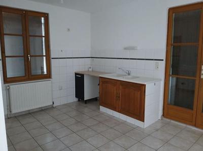 Maison - 102 m² - 6 pièces