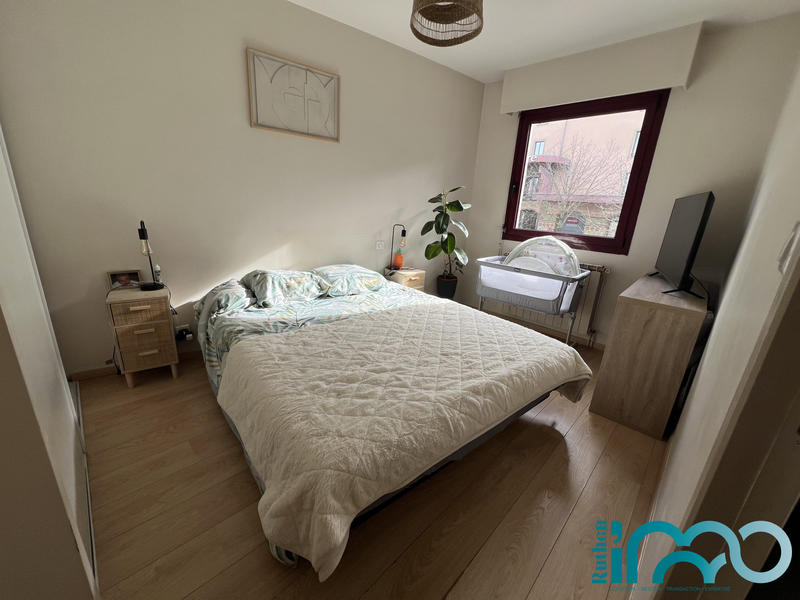 Appartement - 60 m² - 2 pièces