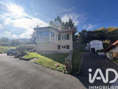 Maison - 100 m² - 5 pièces