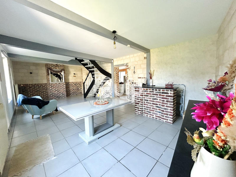 Maison - 98 m² - 4 pièces