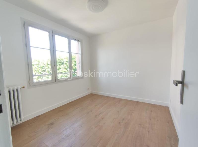 Appartement - 64 m² - 4 pièces