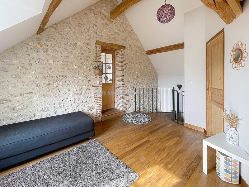 Maison ancienne - 205 m² - 7 pièces