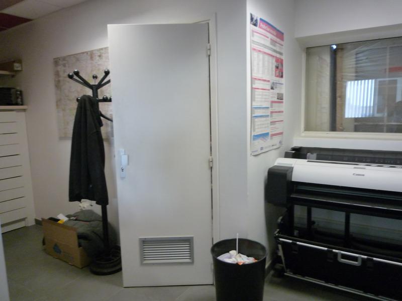 Bureau - 1 230 m² - 14 pièces