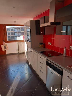 Appartement - 76 m² - 3 pièces