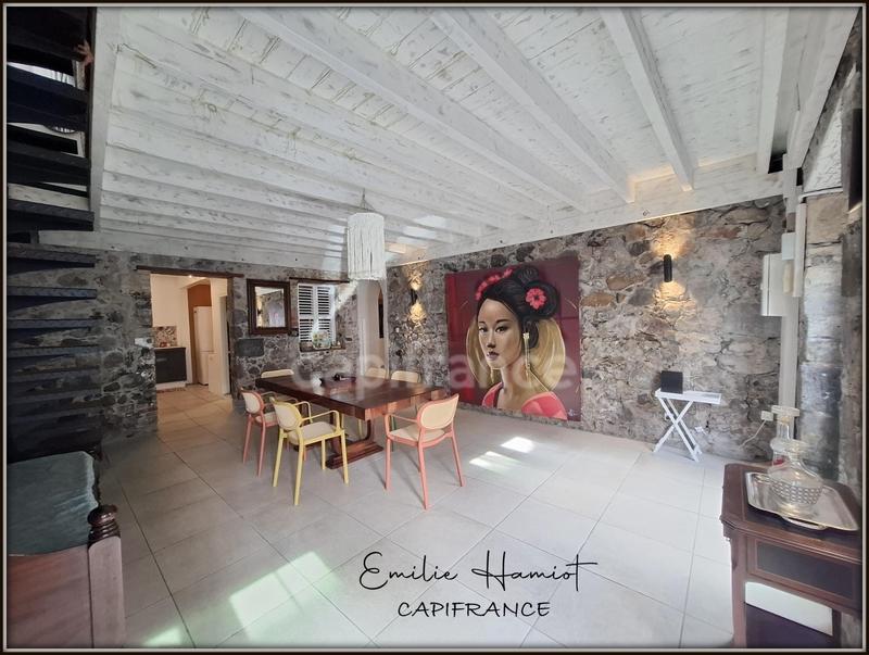 Maison - 145 m² - 6 pièces