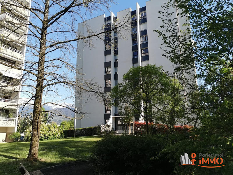 Appartement - 77 m² - 4 pièces