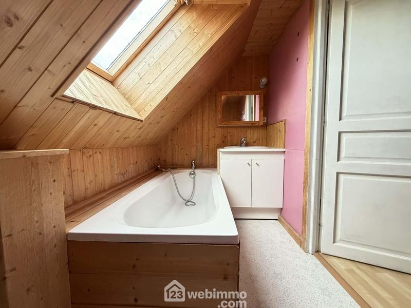 Maison - 120 m² - 6 pièces