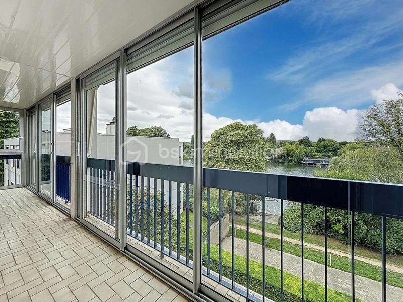 Appartement - 80 m² - 4 pièces