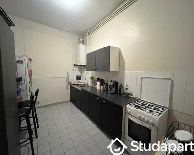 Chambre - 110 m² - 1 pièce