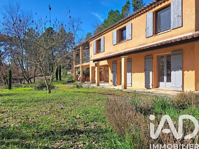 Maison - 158 m² - 6 pièces