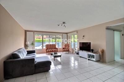 Maison - 160 m² - 5 pièces