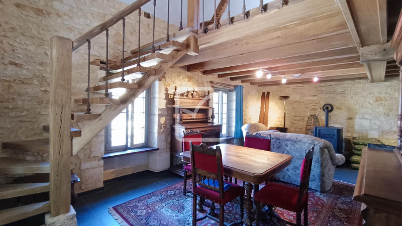 Maison - 80 m² - 5 pièces