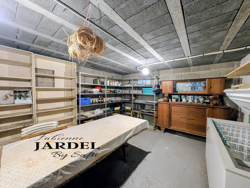 Maison - 174 m² - 5 pièces