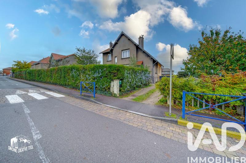 Maison - 80 m² - 4 pièces