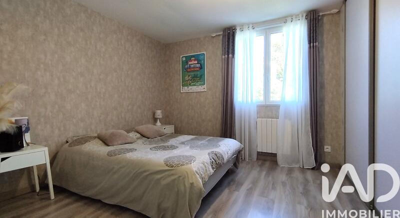 Maison - 104 m² - 4 pièces