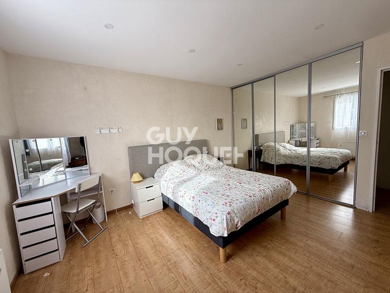 Maison - 171 m² - 8 pièces