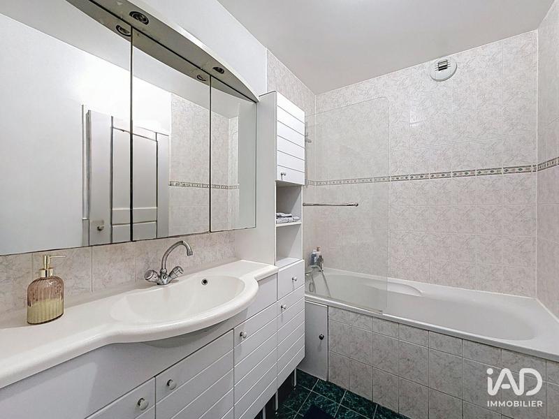 Appartement - 80 m² - 4 pièces