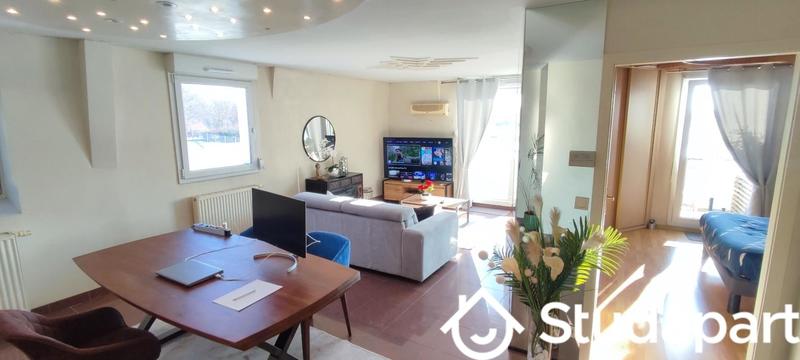 Appartement - 70 m² - 2 pièces