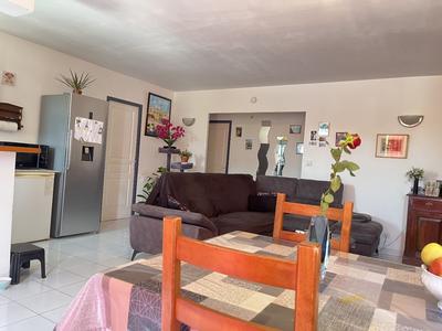 Maison - 76 m² - 4 pièces