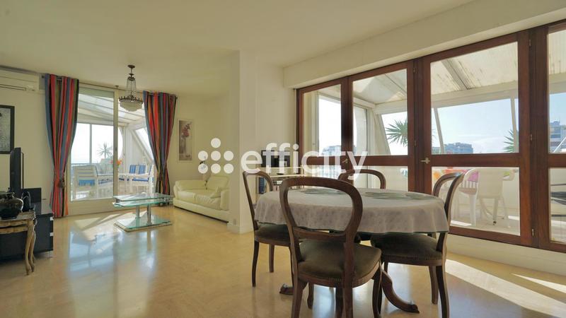 Appartement - 122 m² - 3 pièces