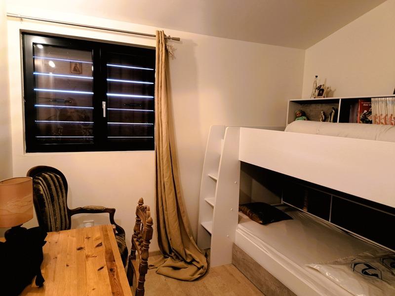 Maison - 92 m² - 5 pièces