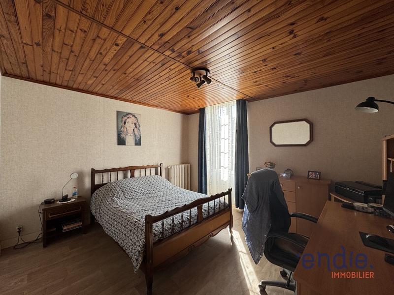 Maison - 120 m² - 5 pièces