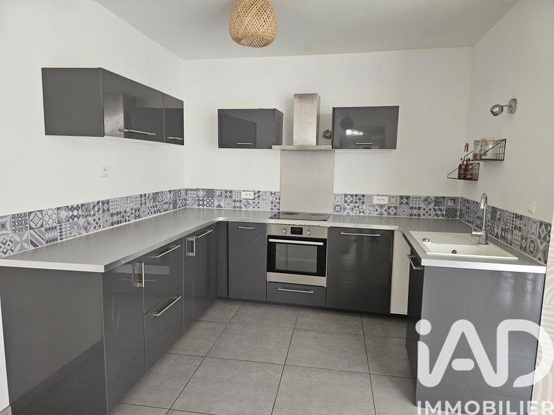 Maison - 314 m² - 12 pièces