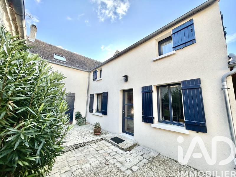 Maison - 110 m² - 4 pièces