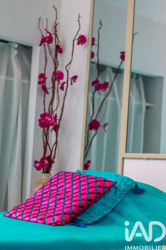 Maison - 681 m² - 17 pièces