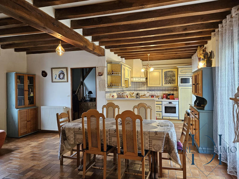 Maison traditionnelle - 120 m² - 6 pièces