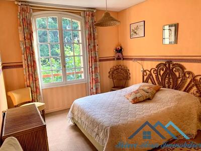 Maison - 160 m² - 5 pièces