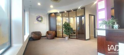 Local commercial - 105 m²