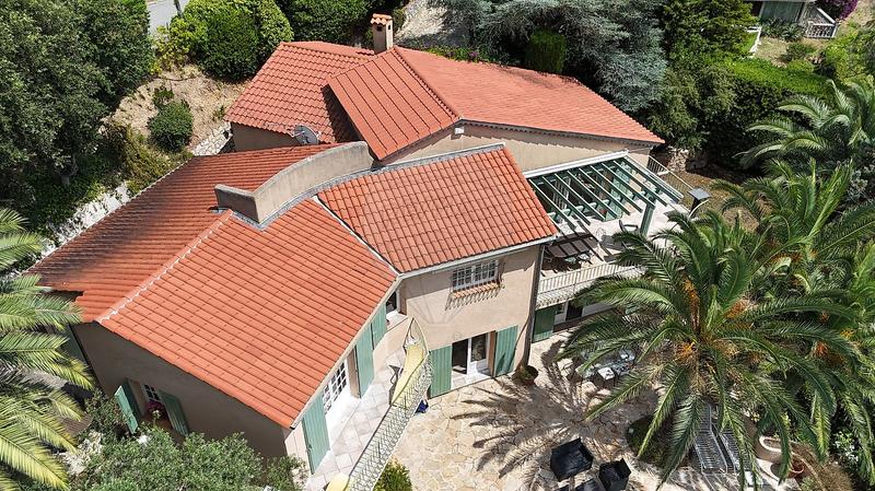 Villa - 185 m² - 6 pièces