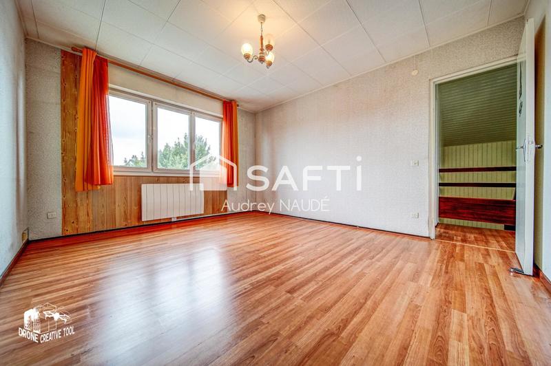 Maison - 80 m² - 5 pièces