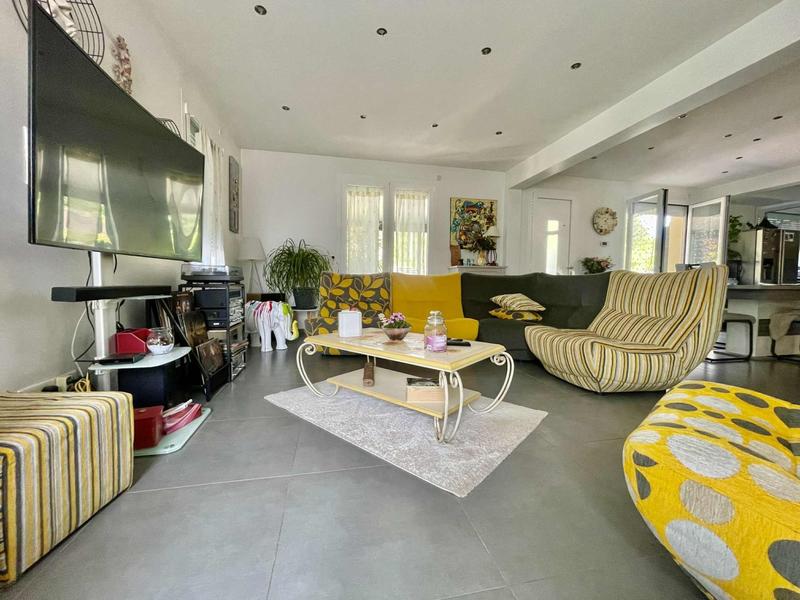 Maison - 130 m² - 5 pièces