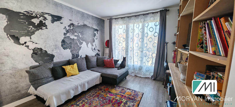 Maison - 175 m² - 9 pièces