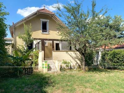 Pavillon - 145 m² - 6 pièces