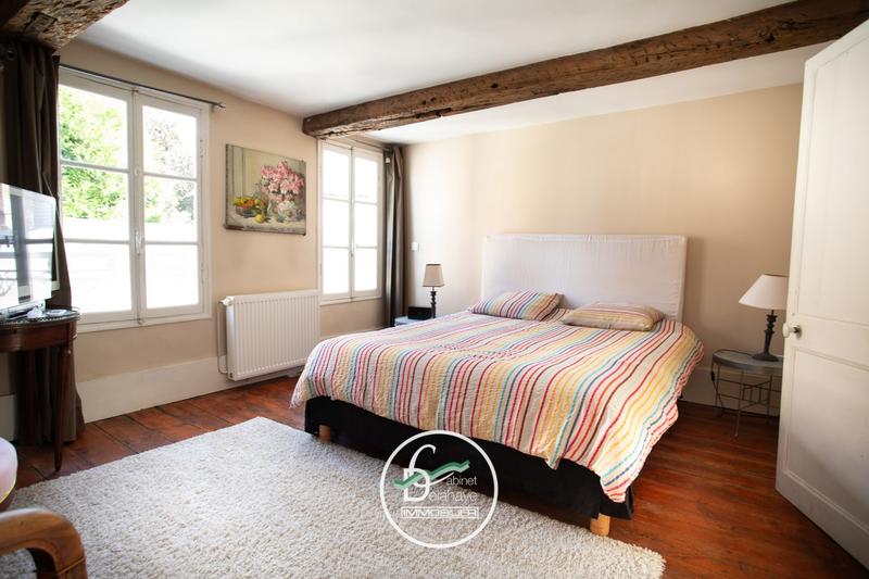 Maison ancienne - 151 m² - 7 pièces