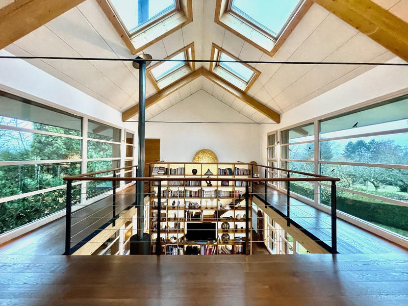 Propriété - 246 m² - 8 pièces