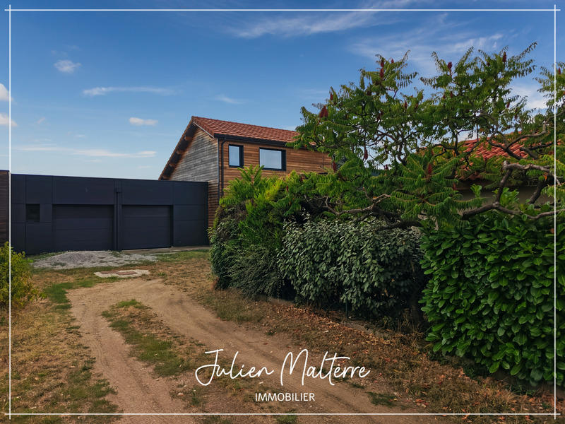 Maison - 147 m² - 6 pièces