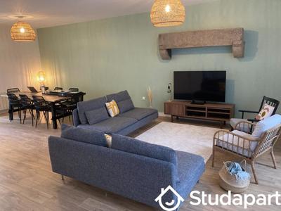 Chambre - 15 m² - 1 pièce